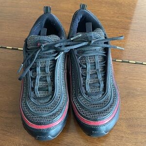 Nike Women’s Air Max ‘97 Valentine’s Day Shoe